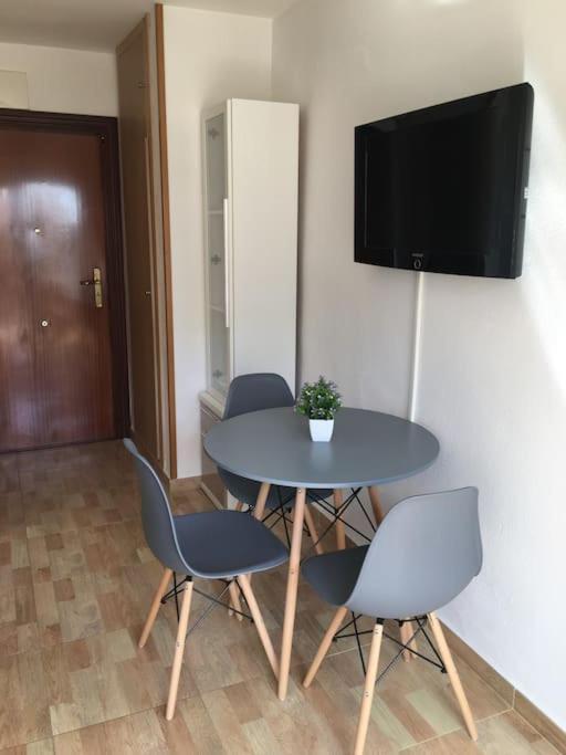 Estudio Con Vista Al Mar A 200 Mts De La Playa Benalmádena Kültér fotó