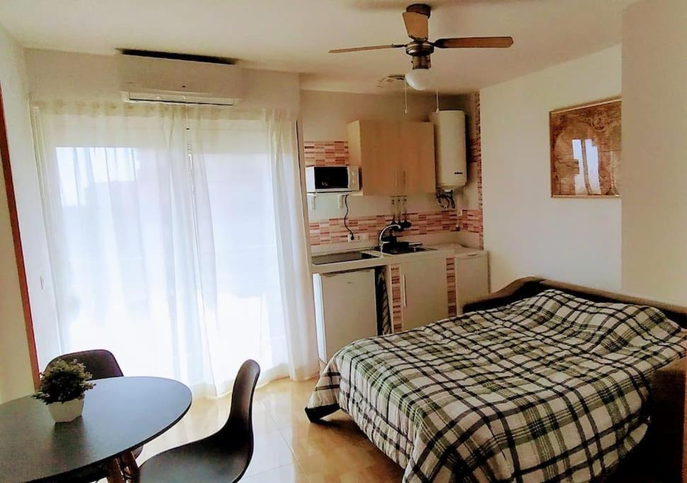 Estudio Con Vista Al Mar A 200 Mts De La Playa Benalmádena Kültér fotó